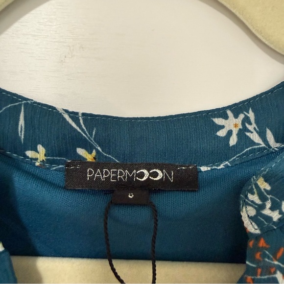 ✨ Papermoon Teal Floral Sleeveless Blouse Lightweight Size S ✨ - Picture 4 of 5